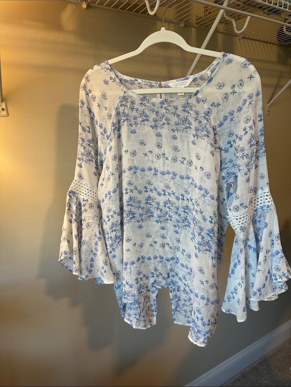 LC Lauren Conrad White and Light Blue Floral Bell-Sleeve Blouse